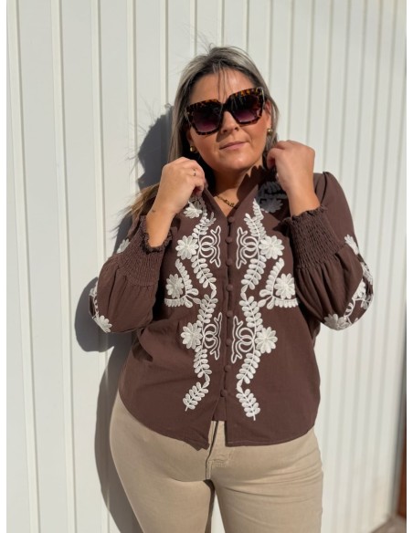 Camisa Bordada Chocolate