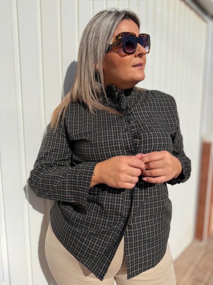 Camisa Vichy Volante