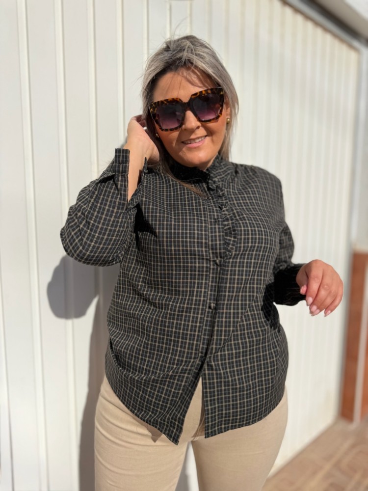 Camisa Vichy Volante