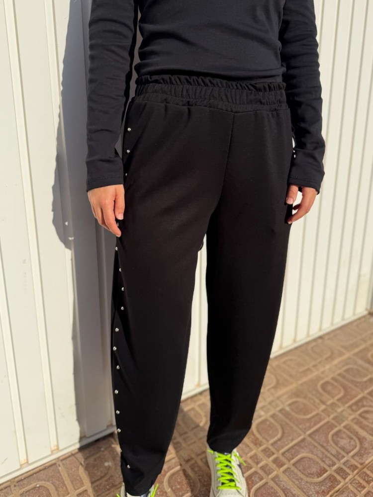 Pantalón Chándal Tachuelas Negro