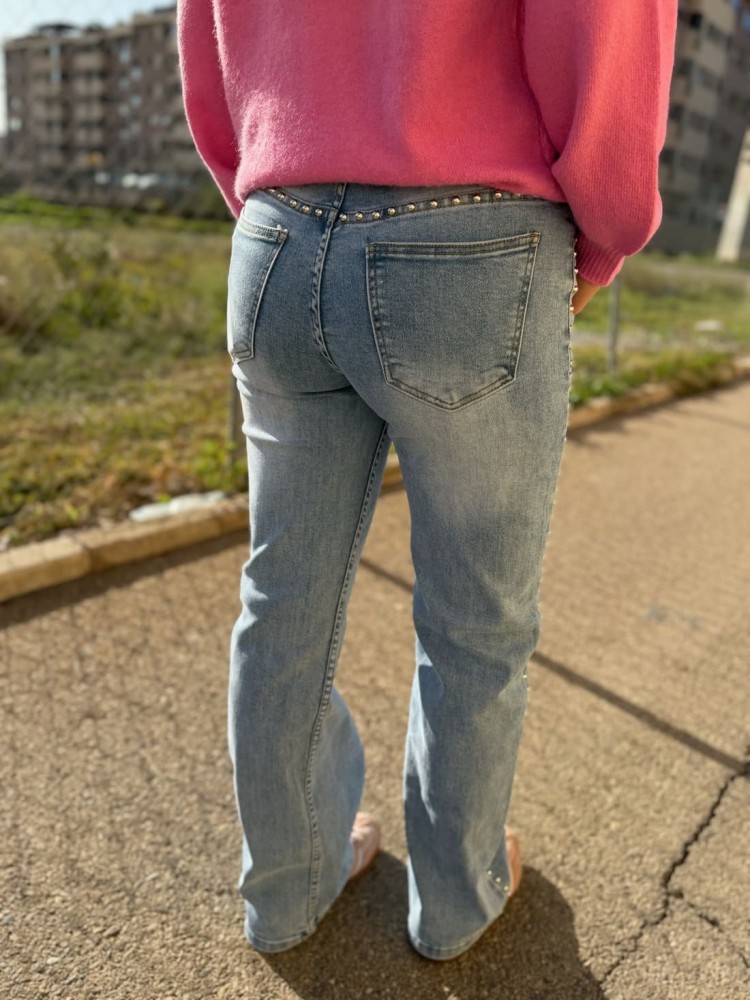 Pantalón Widleg Tachuelas