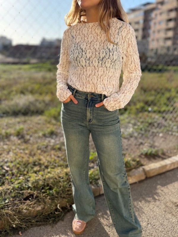 Pantalón Tachuelas Desgastado 2