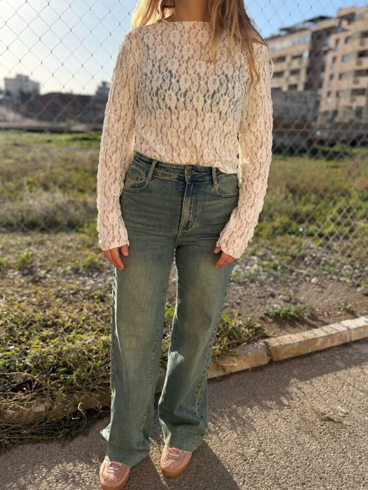 Pantalón Tachuelas Desgastado