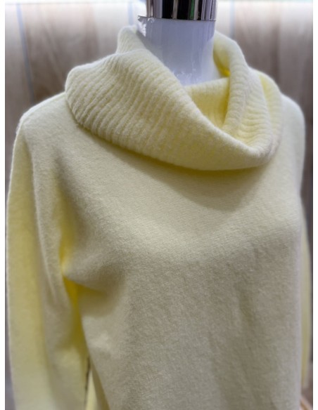 Jersey Cuello Amarillo