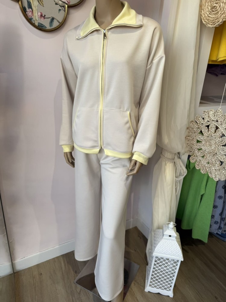 Chándal Beige/ Amarillo