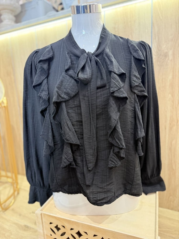 Camisa Volantes Negra