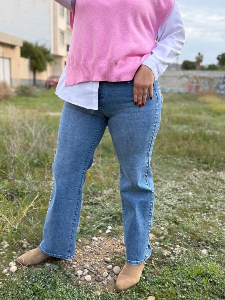 Pantalón Widleg Tachuelas