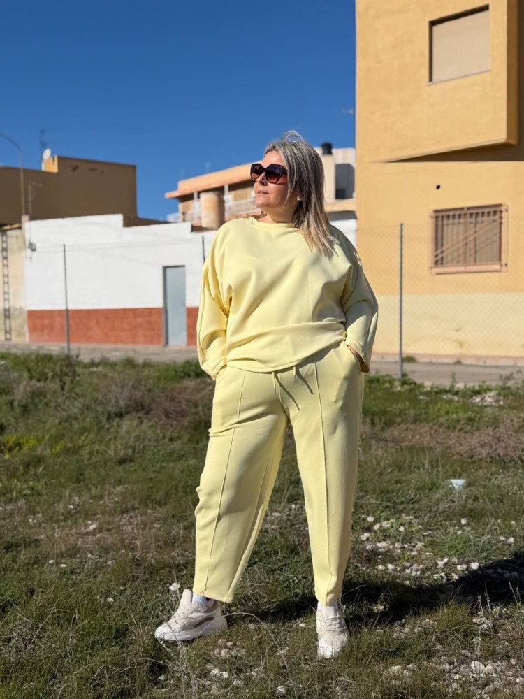 Conjunto Ladia Amarillo