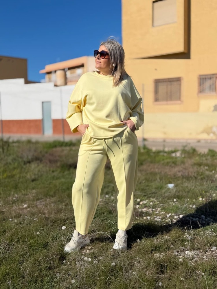 Conjunto Ladia Amarillo